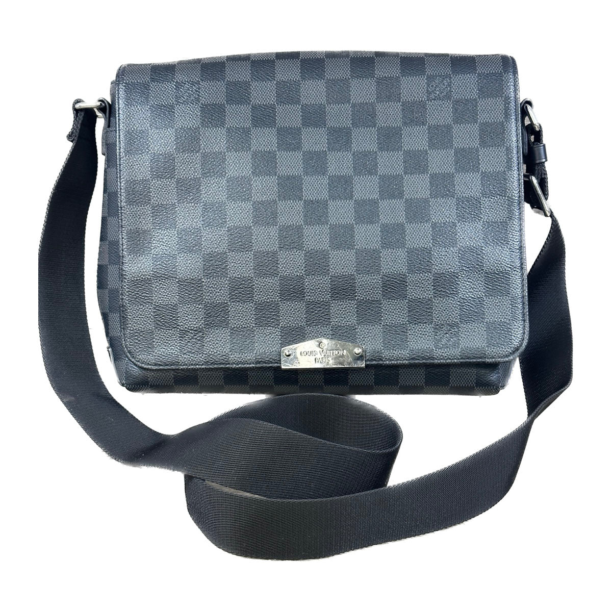 Louis Vuitton Damier Graphite District MM. Made in France. Year