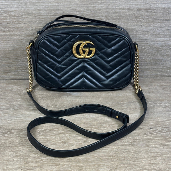 GG Marmont Small Shoulder Bag - Black - Chicago Pawners & Jewelers