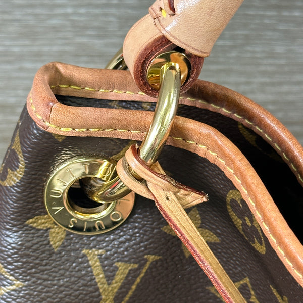 Louis Vuitton Artsy MM Monogram Canvas Handbag - Chicago Pawners & Jewelers