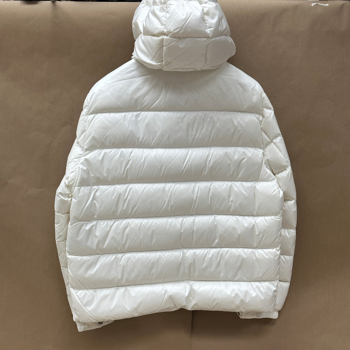 Moncler Sassiere Giubbotto Down Jacket White Size 7 Chicago Pawners Jewelers