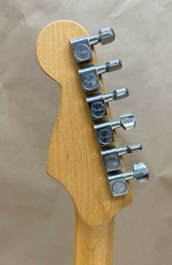 Fender Standard Stratocaster Satin 2003 - Chicago Pawners & Jewelers