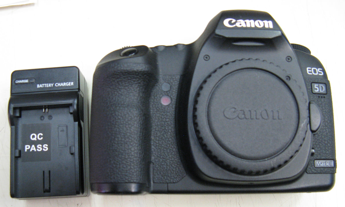 Canon EOS 5D Mark II Body Only | Chicago Pawners & Jewelers