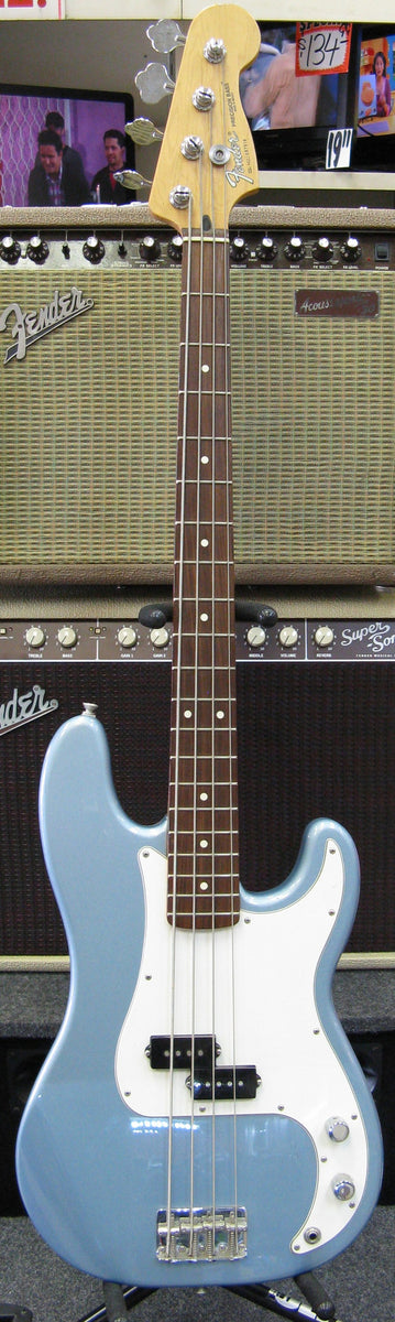 Fender Precision Bass メタリックブルー　MEXICO Fender Mexico Player II Precision Bass Moonlight Drive