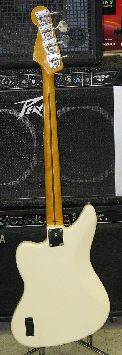 Fender Jaguar Bass Guitar | Chicago Pawners & Jewelers