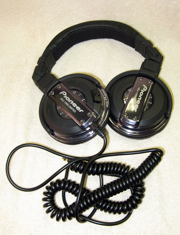 Pioneer HDJ-1000 Advanced Professional DJ Headphones - Chicago Pawners & Jewelers
