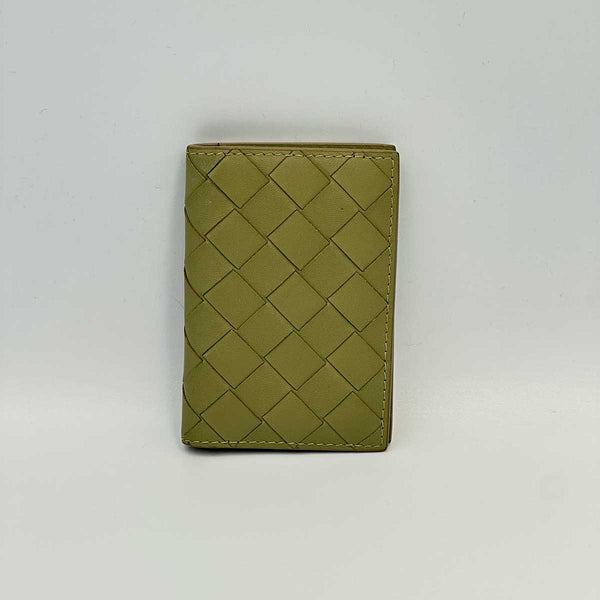 Bottega Veneta Intrecciato Flap Card Case - Olive Green