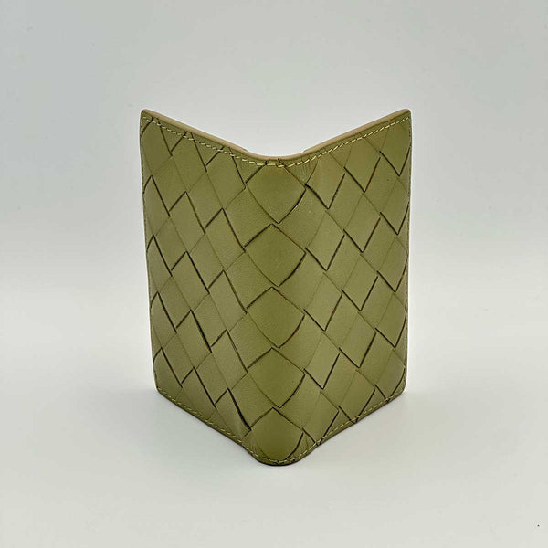 Bottega Veneta Intrecciato Flap Card Case - Olive Green