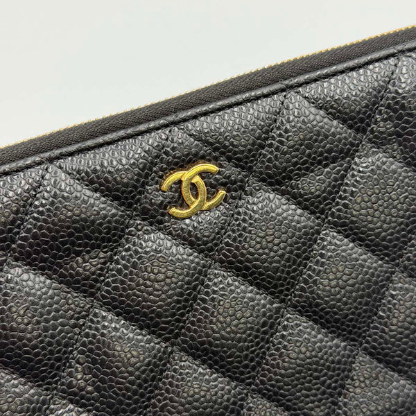 Chanel Classic Long Zipped Wallet in Black Quilted Caviar Leather with Gold Hardware