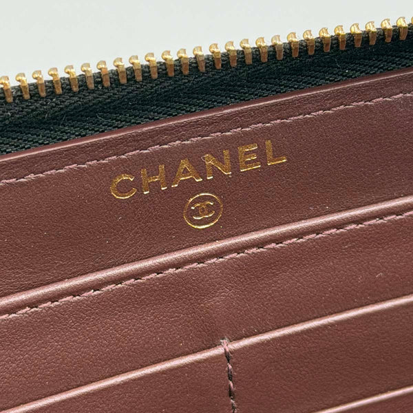 Chanel Classic Long Zipped Wallet in Black Quilted Caviar Leather with Gold Hardware