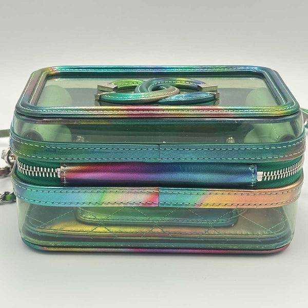 Chanel PVC Patent Calfskin Patent Lambskin Small CC Vanity Case - Green