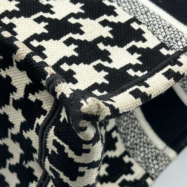 Christian Dior Medium Houndstooth Tote Bag - Black/White