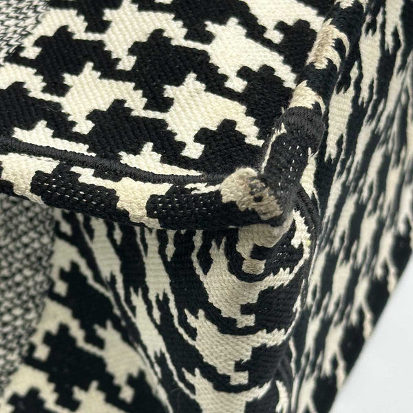 Christian Dior Medium Houndstooth Tote Bag - Black/White