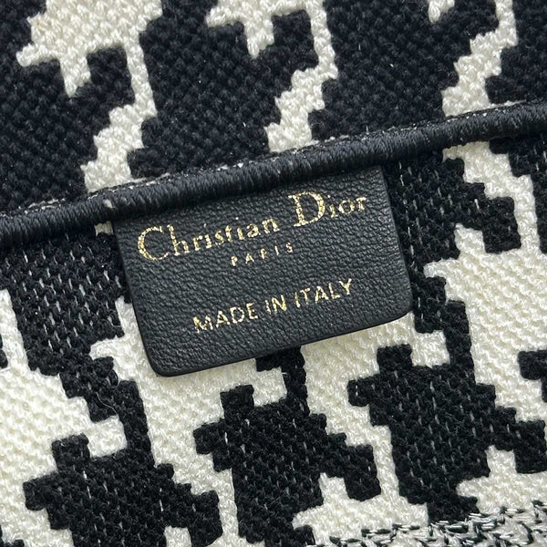 Christian Dior Medium Houndstooth Tote Bag - Black/White