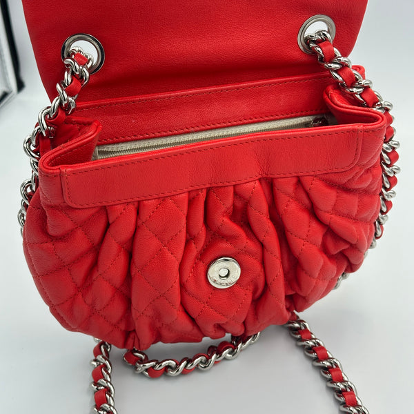 Chanel Washed Lambskin Chain Around Messenger - Red