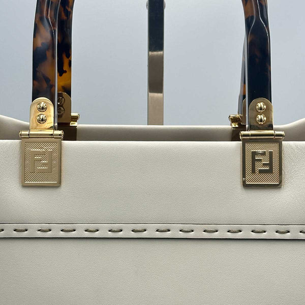 Fendi Sunshine Medium Shopper - White