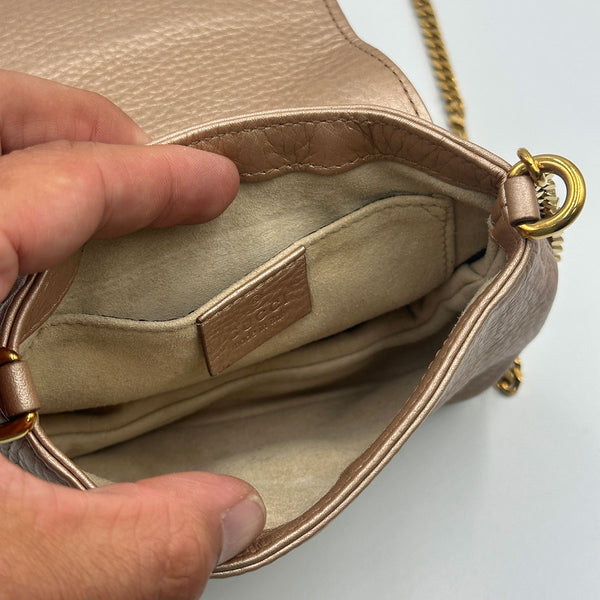 Gucci 1973 Chain Shoulder Bag - Metallic Gold / Pink