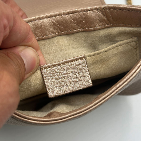 Gucci 1973 Chain Shoulder Bag - Metallic Gold / Pink