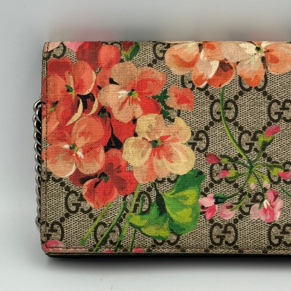 Gucci Blooms Monogram Canvas Wallet on Chain
