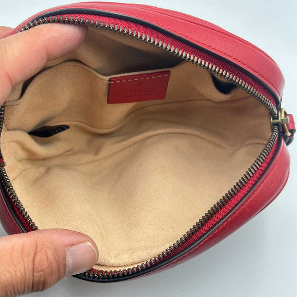 Gucci GG Marmont Matelasse Leather Belt Bag - Red