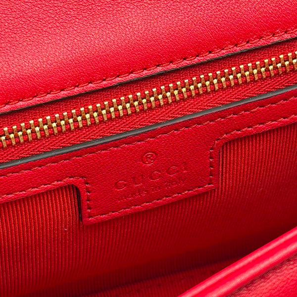 Gucci GG Marmont Medium Shoulder Bag - Red