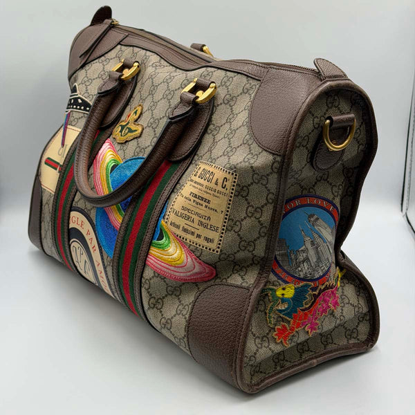 Gucci GG Supreme Courrier Duffle Bag With Patches