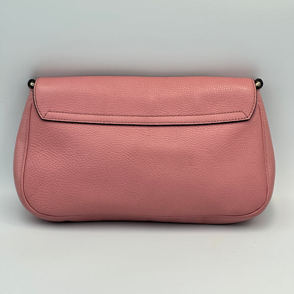 Gucci Soho Chain Crossbody Bag Medium - Pink