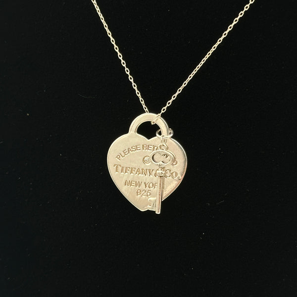Return to Tiffany Heart Tag and Key Necklace in Sterling Silver with a Diamond, Medium - Chicago Pawners & Jewelers