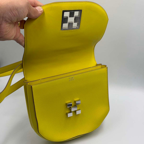Hermès Mosaïque Au 24-21 Bag Epsom Leather - Citron