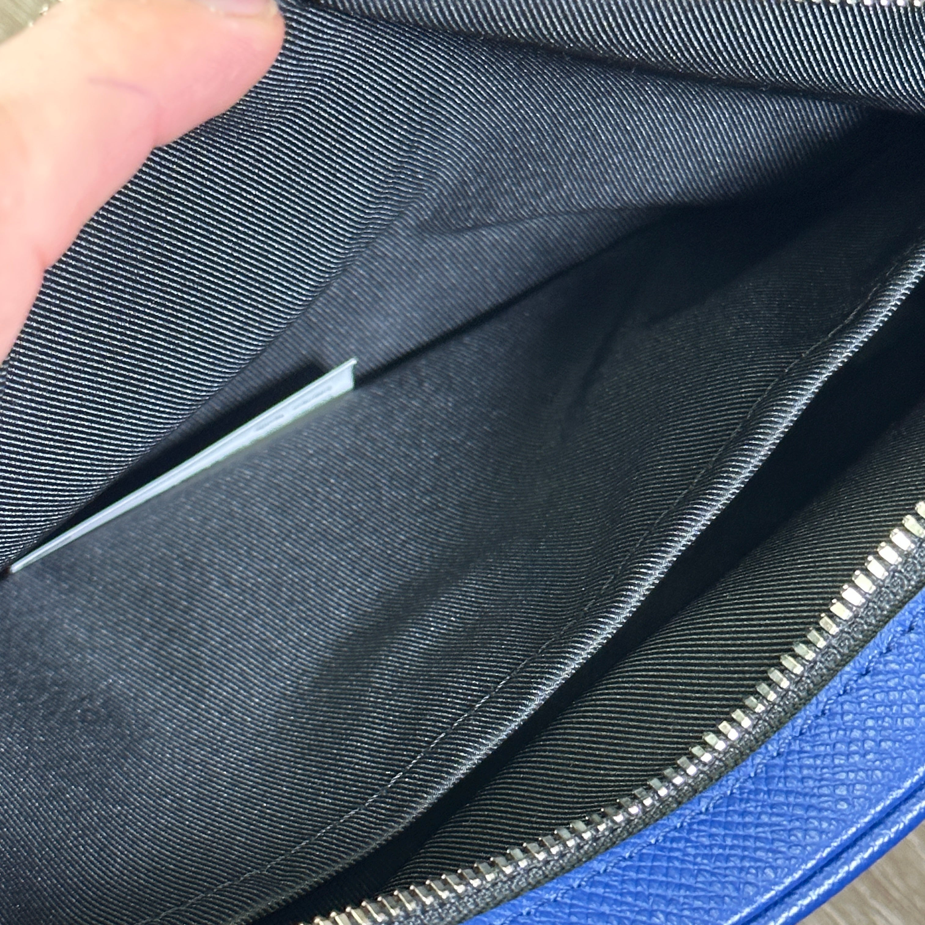 Louis Vuitton Outdoor Messenger Bag - Cobalt Blue – Chicago