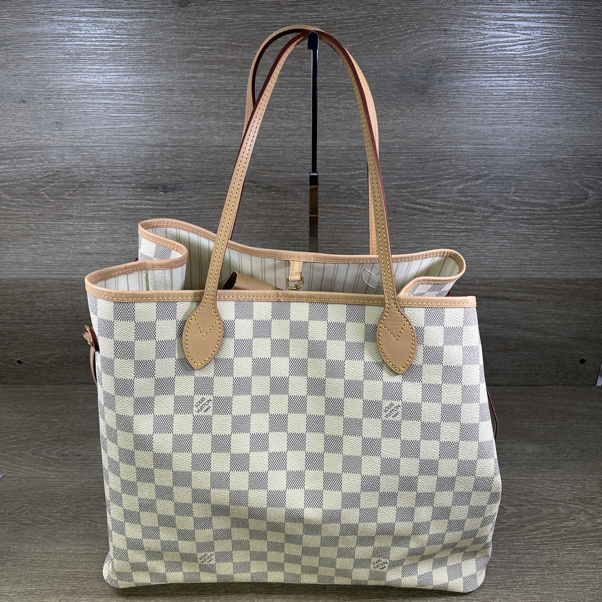 Louis Vuitton Neverful - Damier Azur | Chicago Pawners & Jewelers
