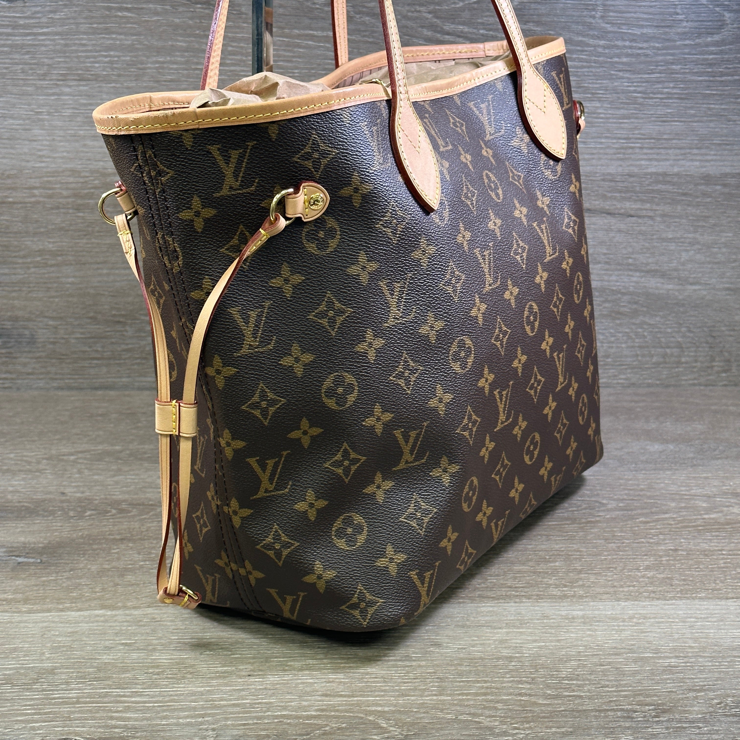 Louis Vuitton Neverfull Monogram Pouch Pochette With Pivone - A World Of  Goods For You, LLC
