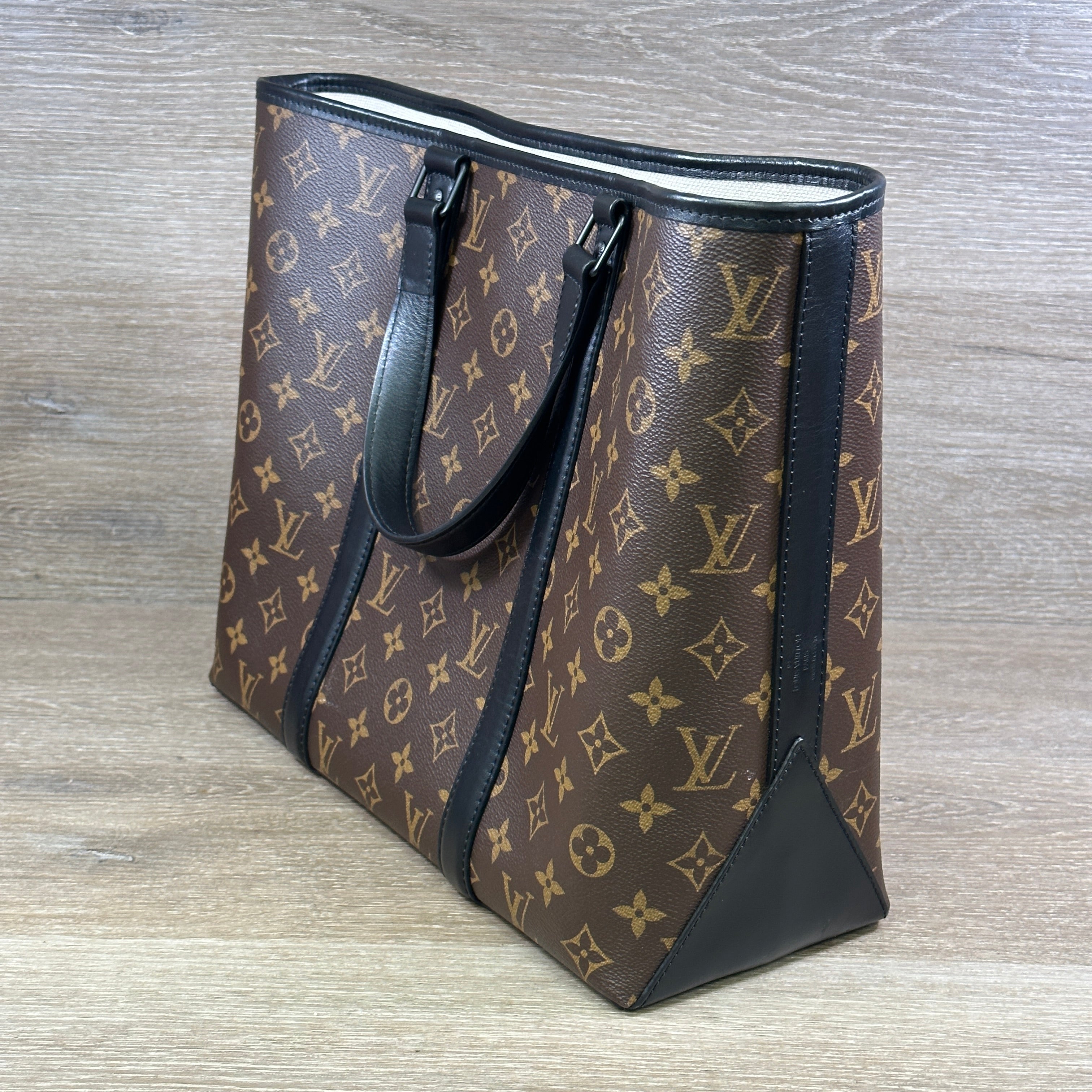 Shop Louis Vuitton 2021-22FW Week-end tote pm (M45734) by pipi77