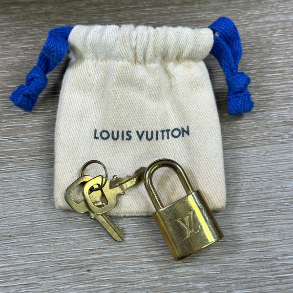 Louis Vuitton Speedy 30 Bandolier - Monogram - Chicago Pawners & Jewelers