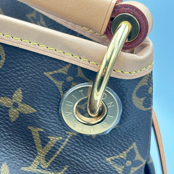 Louis Vuitton Monogram Artsy