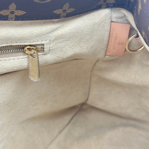 Louis Vuitton Monogram Artsy