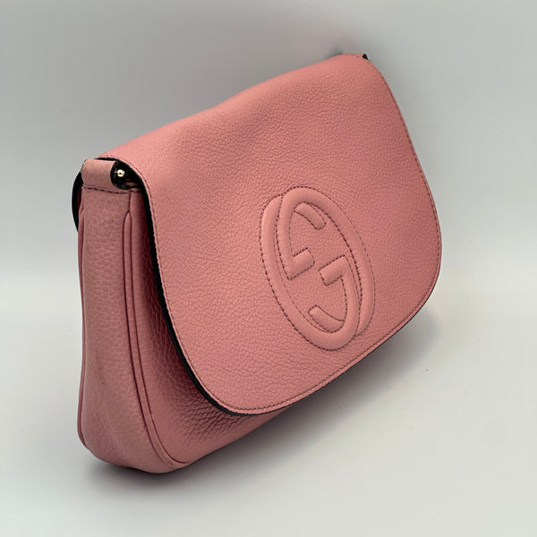 Gucci Soho Chain Crossbody Bag Medium - Pink
