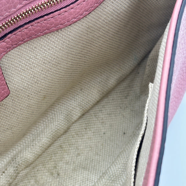 Gucci Soho Chain Crossbody Bag Medium - Pink