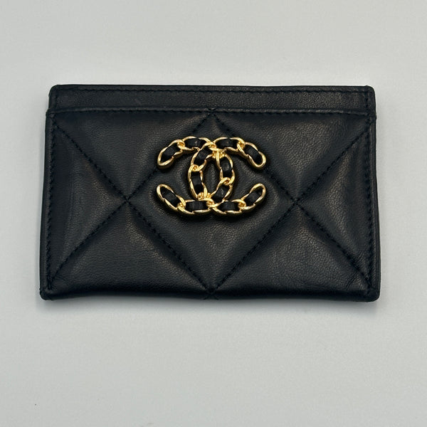 Chanel 19 Quilted Leather Card Holder - Black