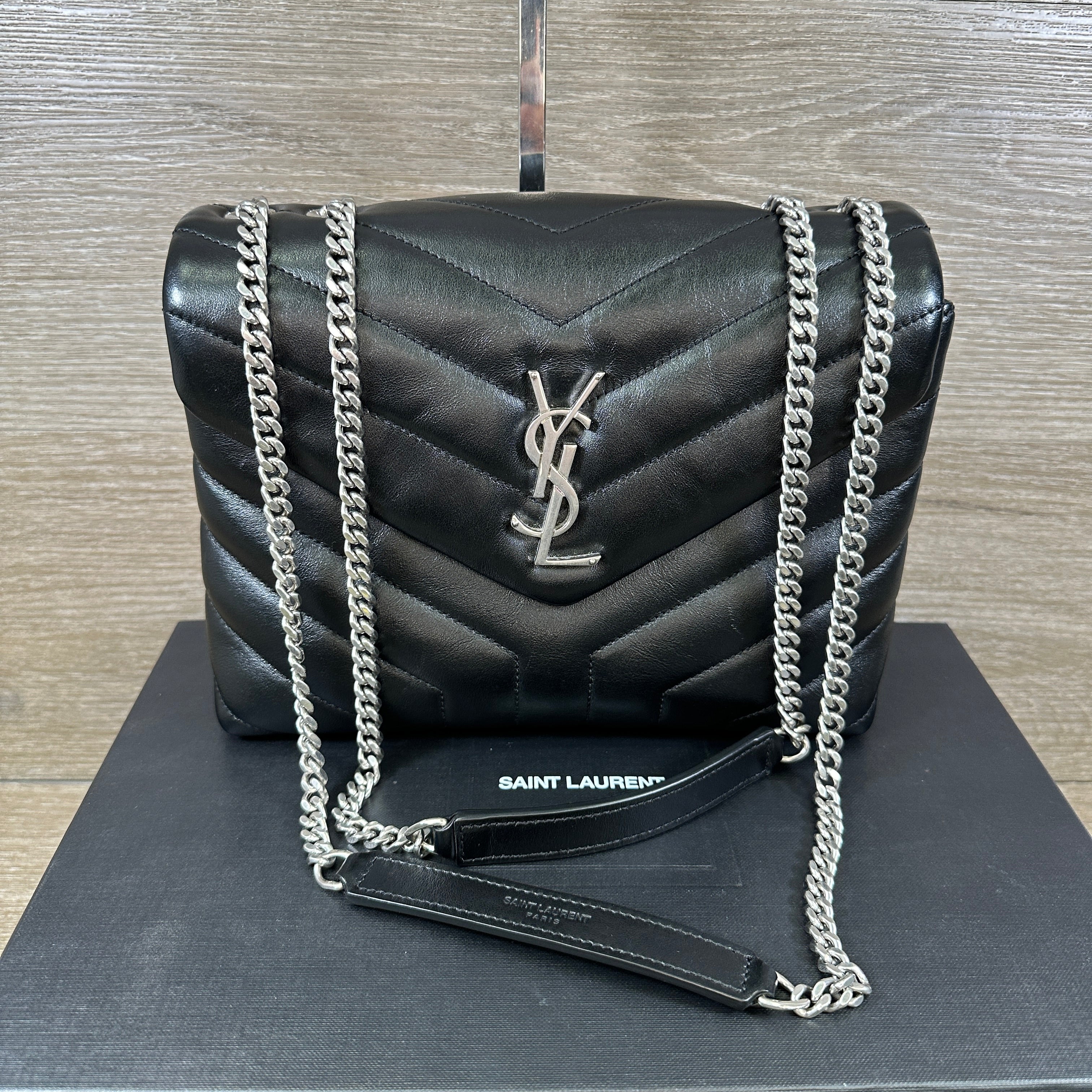 YSL Loulou Small Chain Bag in Quilted Y Leather – Chicago Pawners &  Jewelers