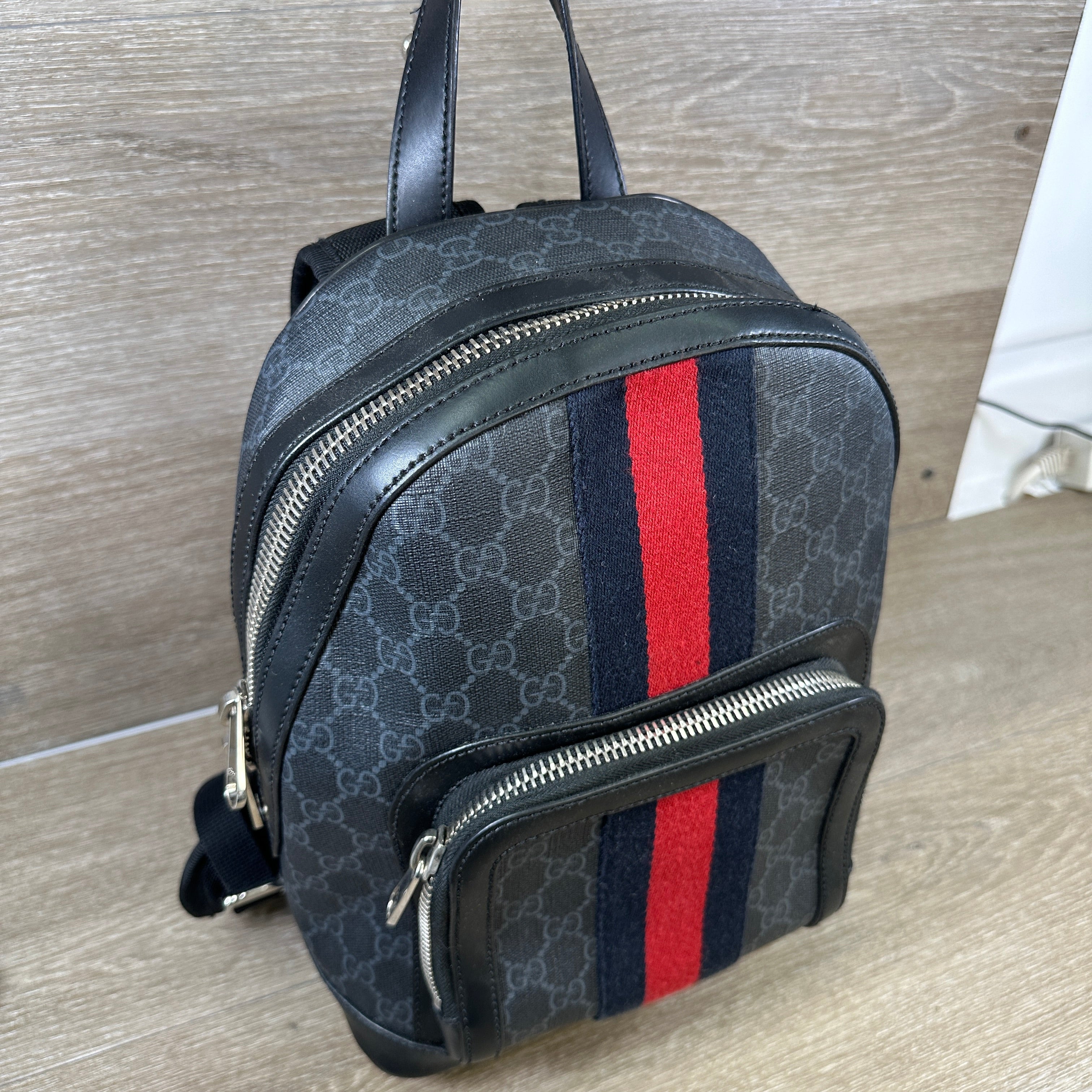 gucci ophidia mini backpack in black Authentic Calfskin Leather Web GG Small Dome Shoul Paris Station Shop Green and red Web trim Gucci Leather Ophidia Backpack -