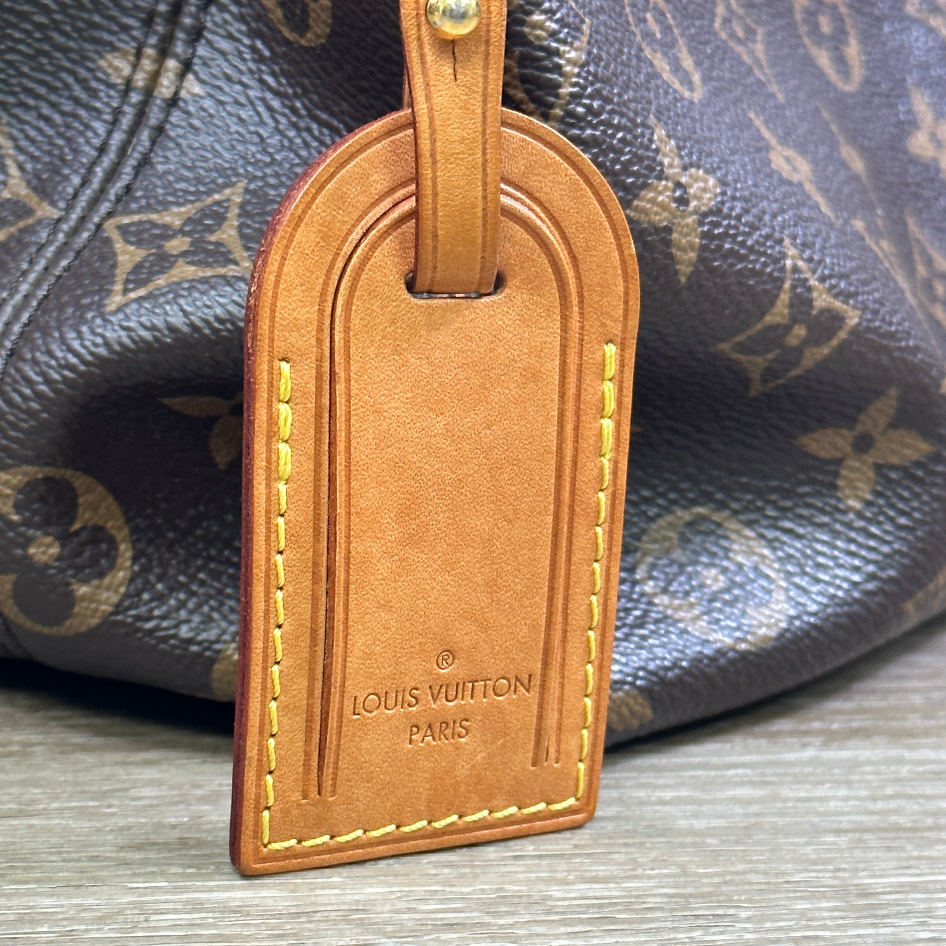 Louis Vuitton Graceful PM Monogram – Chicago Pawners & Jewelers