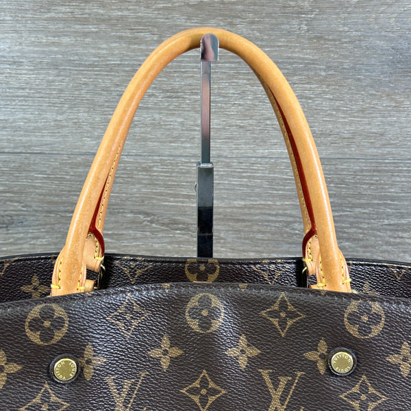 Louis Vuitton Montaigne MM - Chicago Pawners & Jewelers