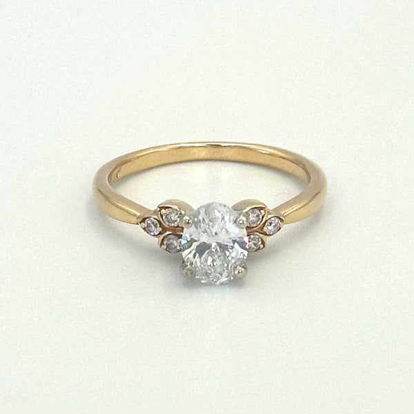 .83ct Oval Engagement Ring on 14k Gold Mounting