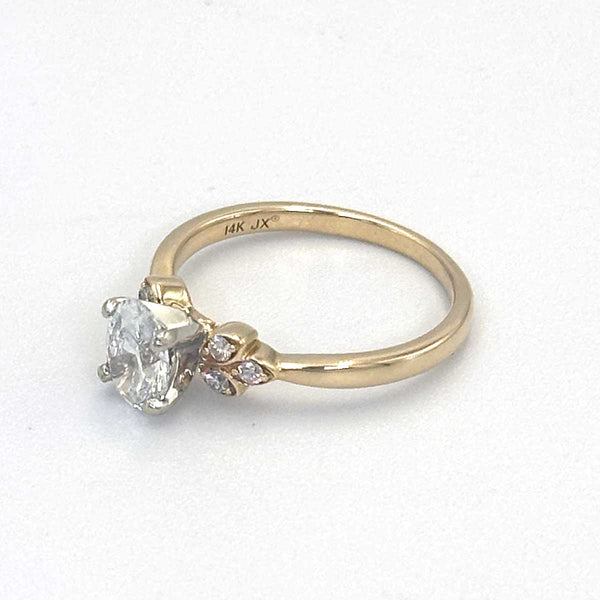 .83ct Oval Engagement Ring on 14k Gold Mounting