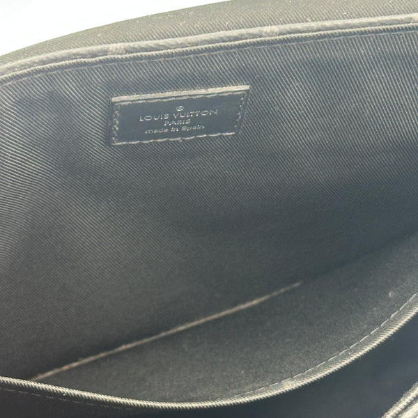 Louis Vuitton District Messenger Bag - PM - Monogram Eclipse