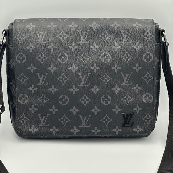 Louis Vuitton District Messenger Bag - PM - Monogram Eclipse