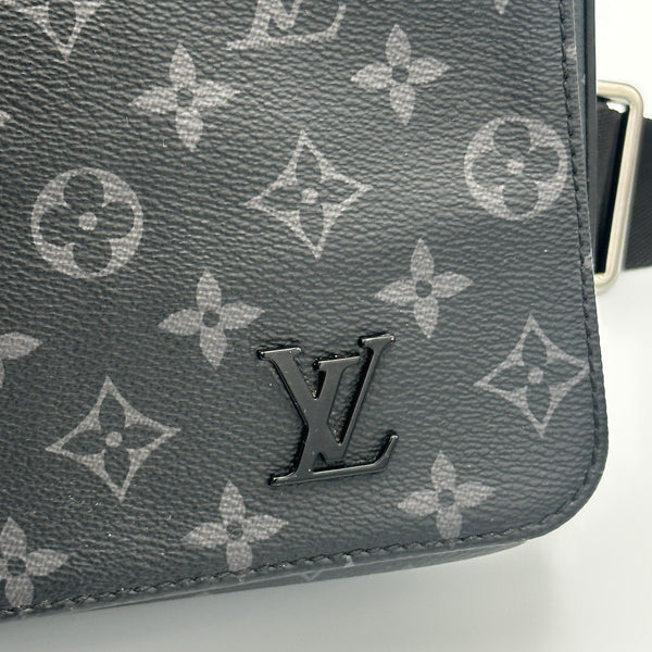 Louis Vuitton District Messenger Bag - PM - Monogram Eclipse