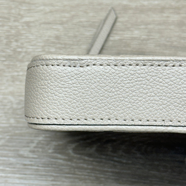 Louis Vuitton Easy Pouch on Strap Monogram Empreinte - Turtledove