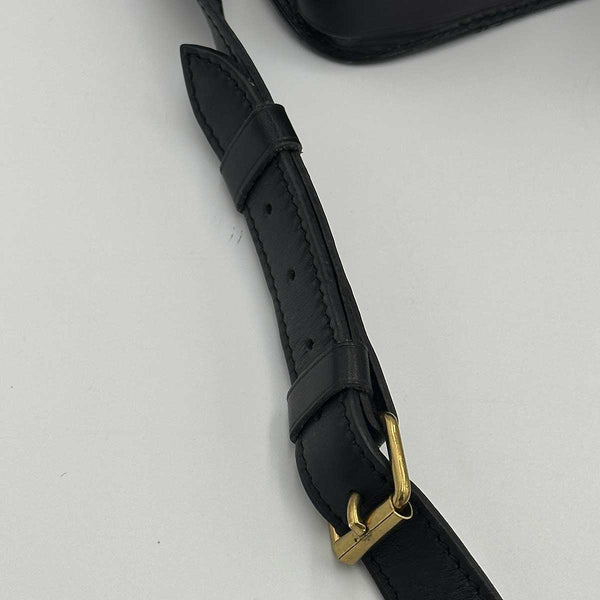 Louis Vuitton Epi Cartouchiere MM Black Shoulder Bag