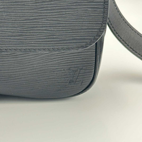 Louis Vuitton Epi Cartouchiere MM Black Shoulder Bag